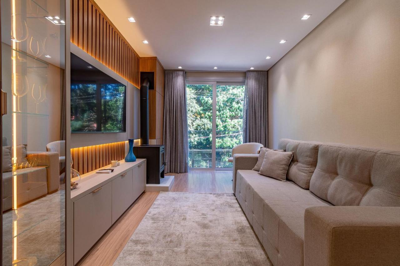 Rosa Edificio Bellagio Canela Com Infraestrutura Completa Lägenhet Exteriör bild