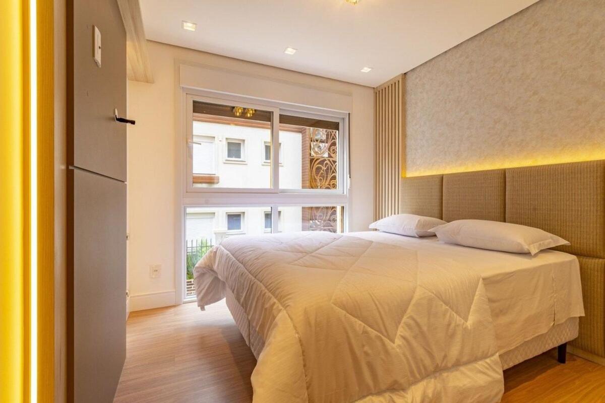 Rosa Edificio Bellagio Canela Com Infraestrutura Completa Lägenhet Exteriör bild
