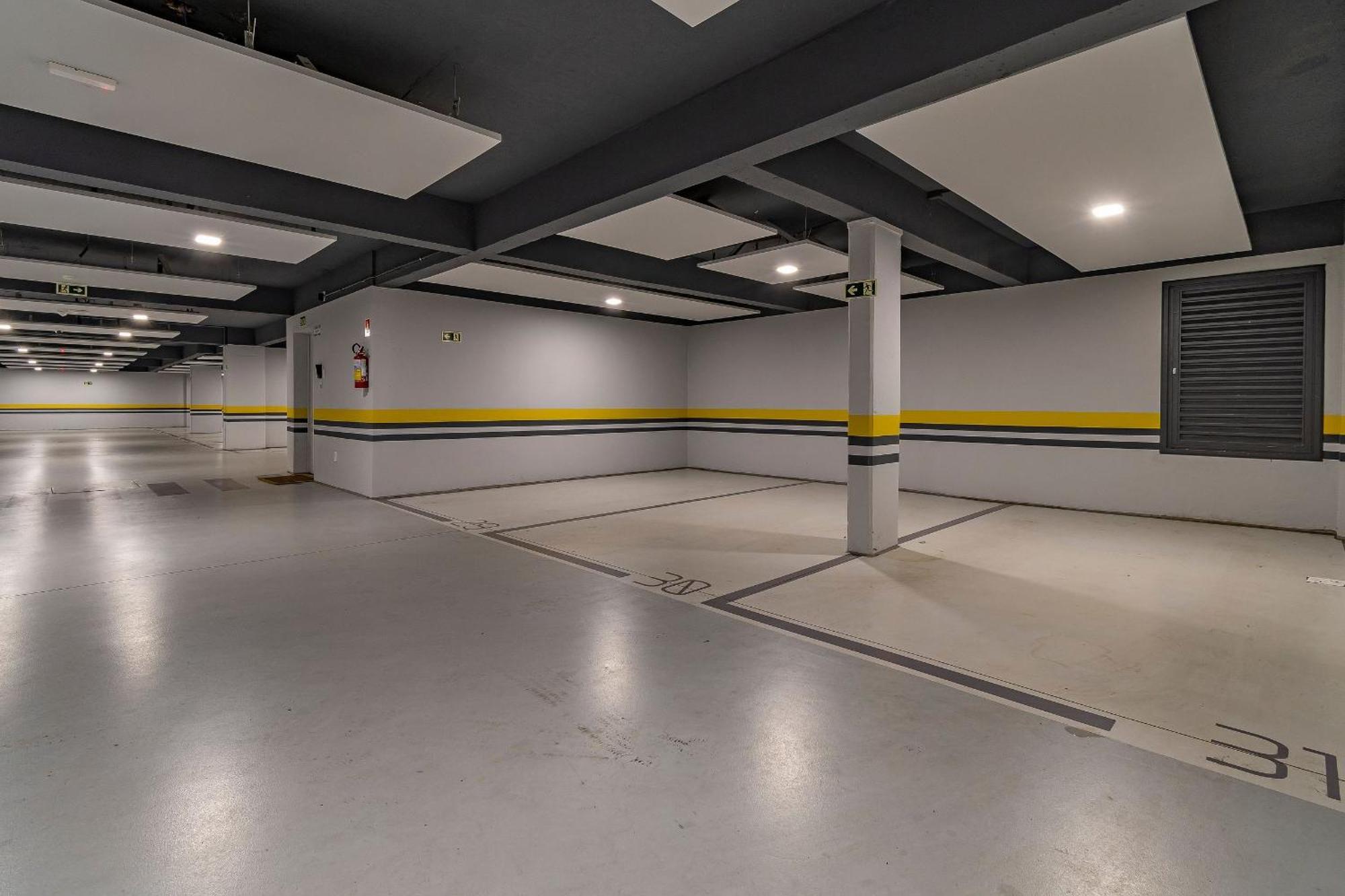Rosa Edificio Bellagio Canela Com Infraestrutura Completa Lägenhet Exteriör bild