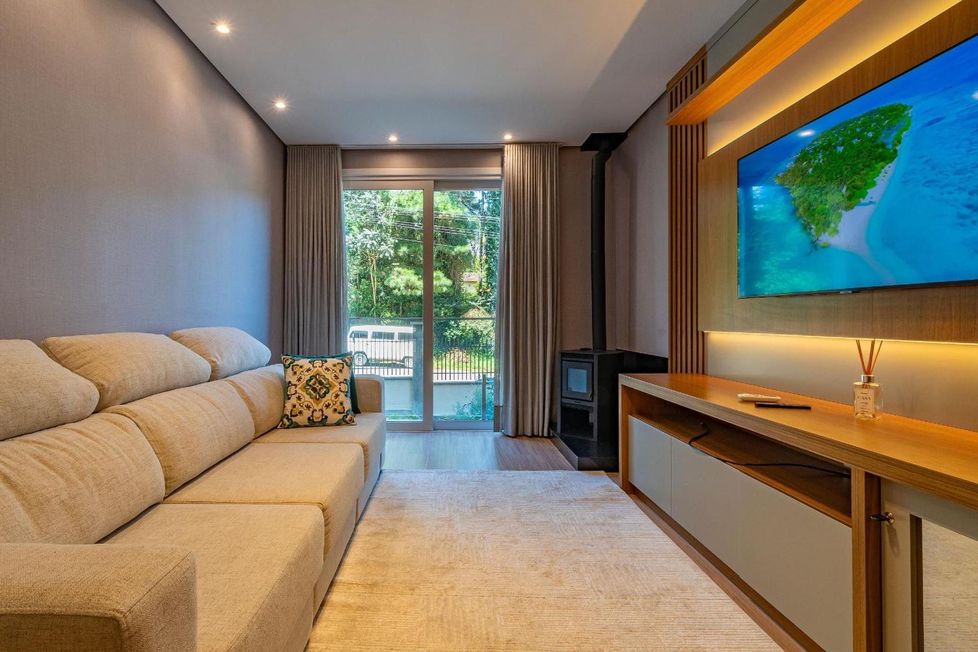 Rosa Edificio Bellagio Canela Com Infraestrutura Completa Lägenhet Exteriör bild