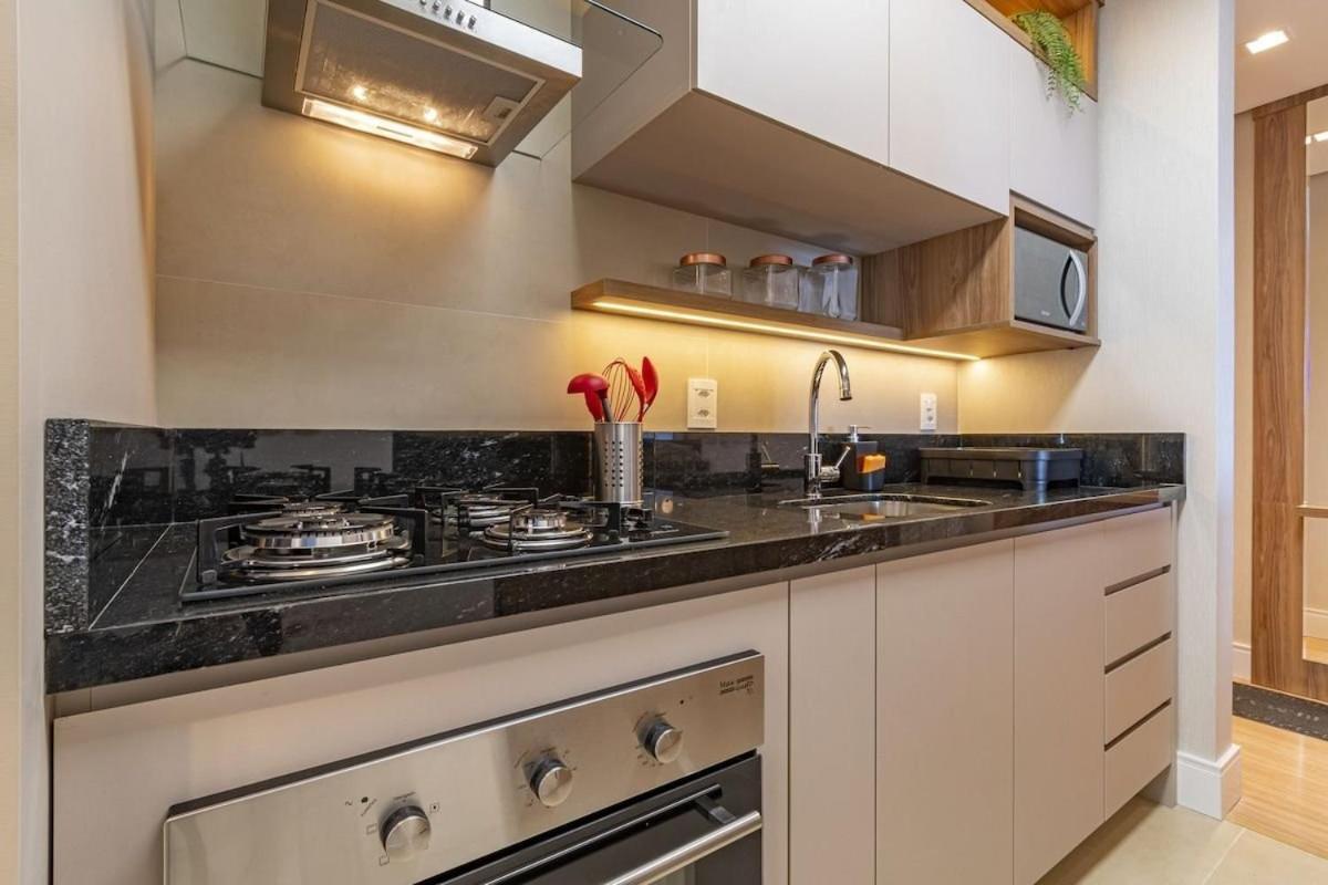 Rosa Edificio Bellagio Canela Com Infraestrutura Completa Lägenhet Exteriör bild